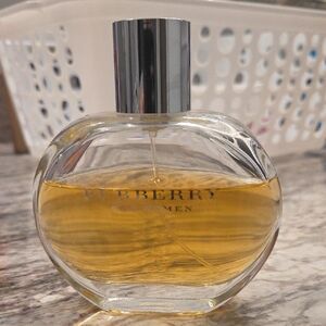 Burberry Silver Cap Perfume with Golden Hue